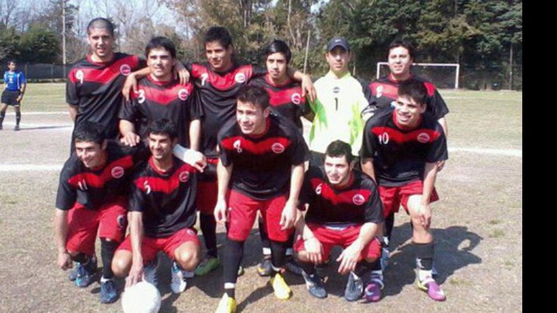 El Sub 20 de Villa Rosa perdió 2-0 ante Caza y Pesca, en Don Torcuato..