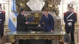 SÍ JURO. Diego Santilli asumió en un acto encabezado por el presidente Javier Milei. SÍ JURO. Diego Santilli asumió en un acto encabezado por el presidente Javier Milei.