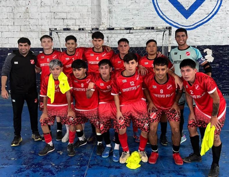 La Primera del Futsal del Rojo posa antes del partido con Leloir.