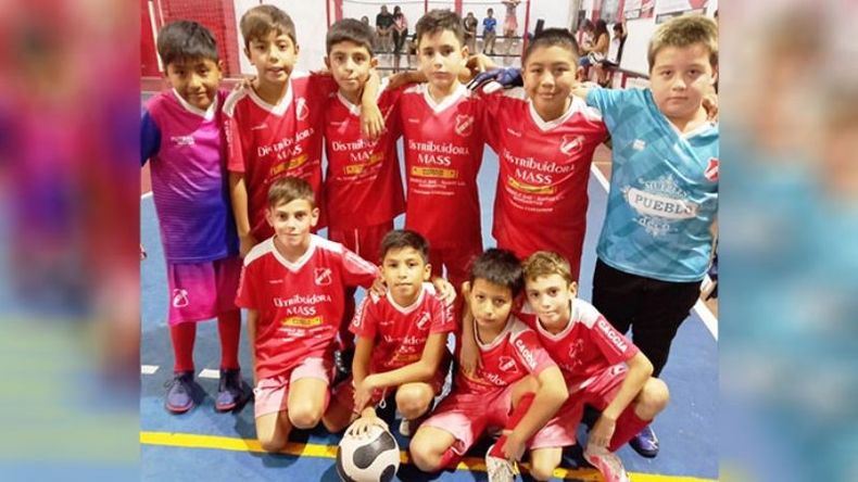 CAMPEONES. La 2012 de Sportivo..