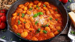 ¿Dónde nace la costumbre de comer ñoquis todos los días 29?