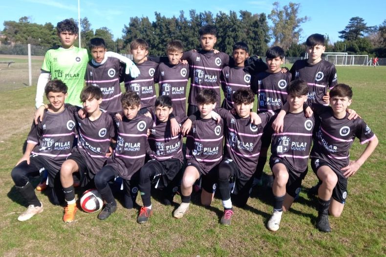 La categor&iacute;a 2011 de Real Pilar que jug&oacute; ante Deportivo Espa&ntilde;ol.
