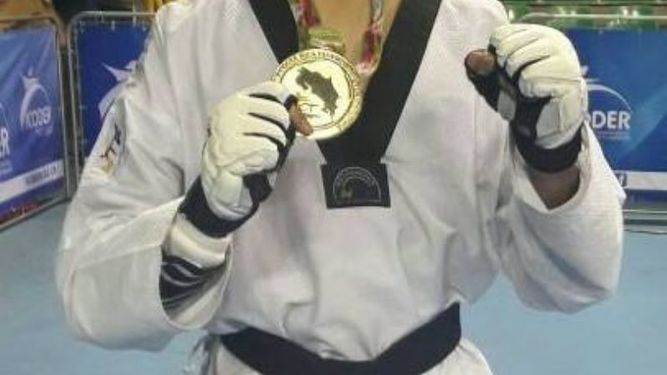 Nico Hoyos es de oro