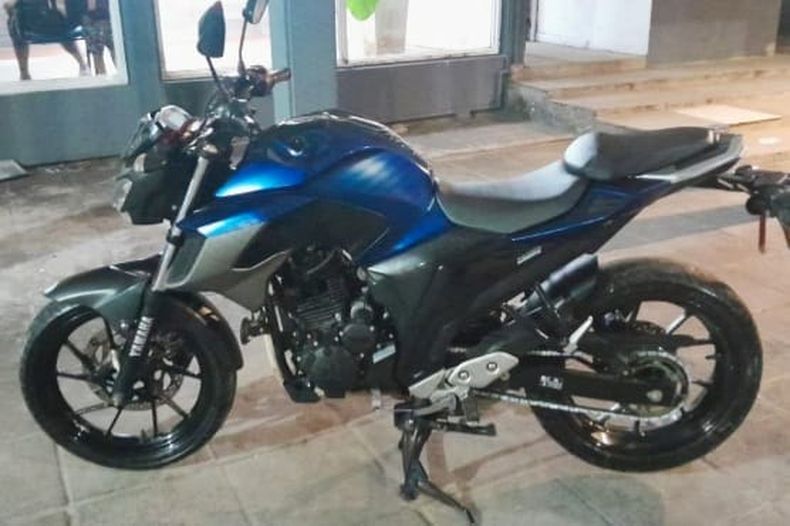 La moto robada y luego recuperada por la policía.