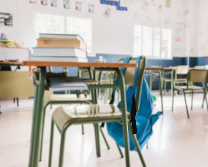 El financiamiento educativo se redujo casi a la mitad durante los primeros dos años del gobierno de Javier Milei.