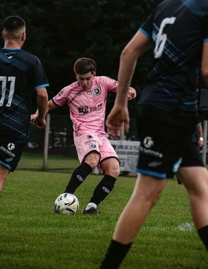 Real Pilar y San Carlos se enfrentaron en la última fecha de la fase reguilar y terminaron 4-4.