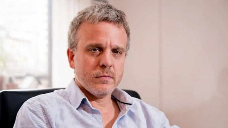 GALFRÉ TEXTUAL. “Nada es lo que parece”, advierte el autor..