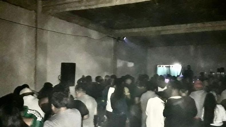 En la fiesta había entre 150 y 200 participantes. .