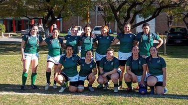 VICTORIA. La formación de Las Horneras que ganó el primer partido oficial..
