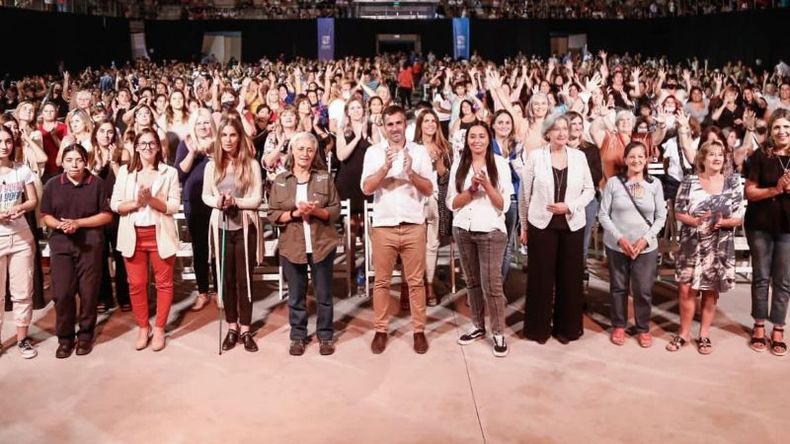 ACTO. Achával homenajeó a mujeres destacadas en distintas áreas en el Microestadio..