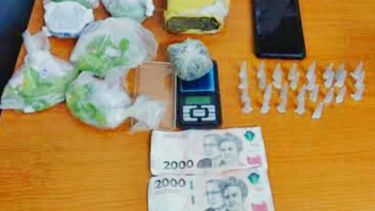 Los elementos hallados en el operativo realizado en el domicilio del detenido.  Los elementos hallados en el operativo realizado en el domicilio del detenido.
