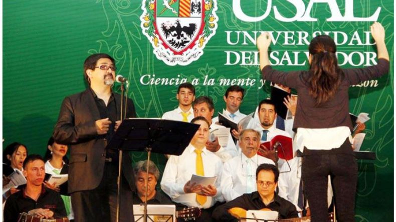 SOLISTA. Claudio Sosa, invitado especial de la obra..