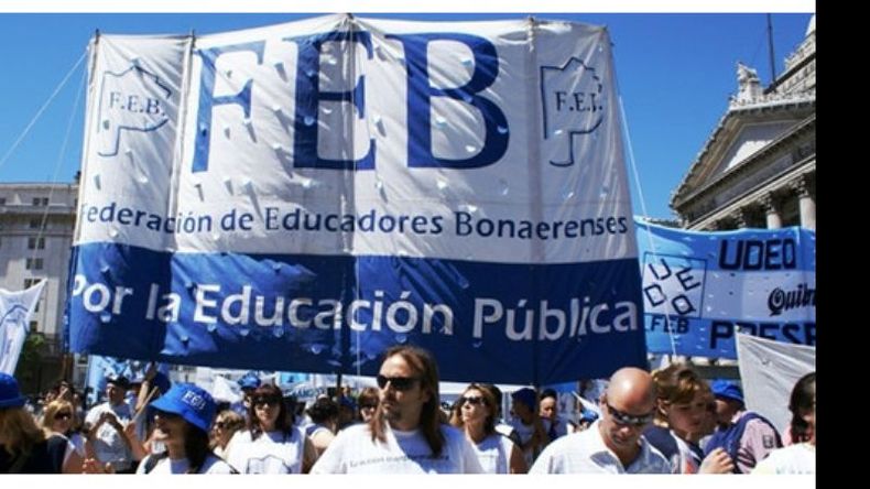 La FEB decidió el paro, ahora busca sumar al Frente Gremial..