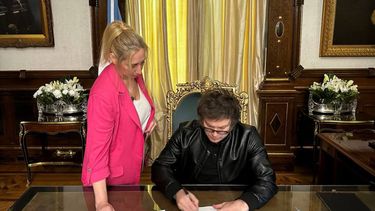FIRMA. Javier Mieli vetó la aplicación de la Ley de emergencia en discapacidad.&nbsp; 