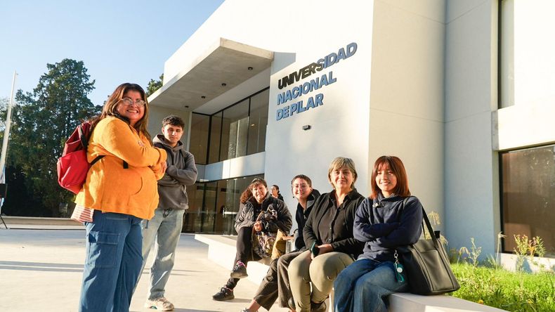 En la Universidad Nacional de Pilar se inscribieron m&aacute;s de 6 mil alumnos.
