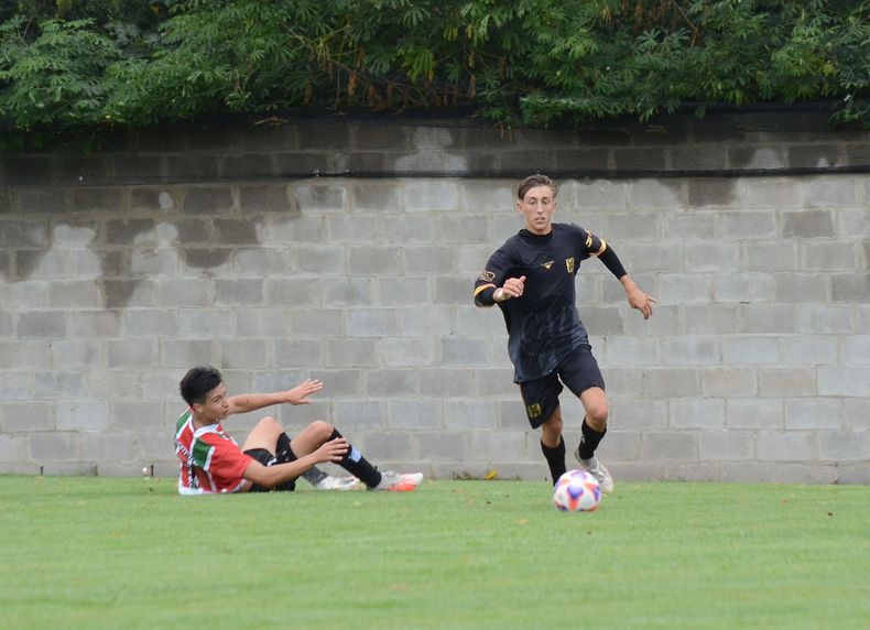ATAQUE. Catteneo anotó ante Belgrano y quiere repetir en La Plata.