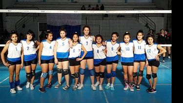 Las chicas del Sub 16 defendieron la tabla de la tabal con una buena victoria..