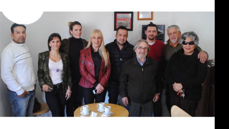 EQUIPO. Los emprendedores derquinos buscan agruparse..
