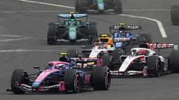 POSTAL DE LA CARRERA. Franco Colapinto aguantando a los los Hass y más atrás los Mercedes. POSTAL DE LA CARRERA. Franco Colapinto aguantando a los los Hass y más atrás los Mercedes.