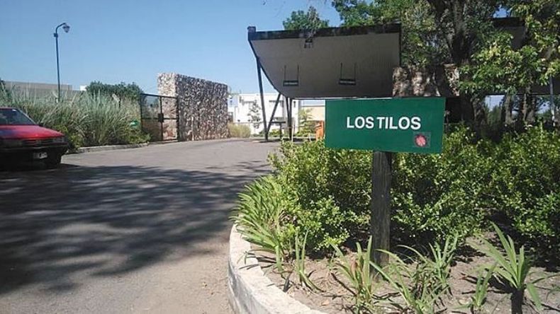 NEGATIVA. El consorcio de Los Tilos pidió permitir reuniones, pero deberá esperar..