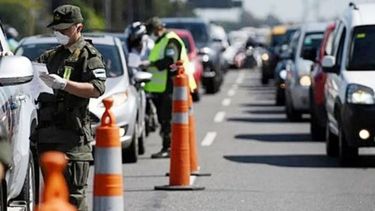 Los 9 días de restricciones estrictas generaron un descenso de casos. .