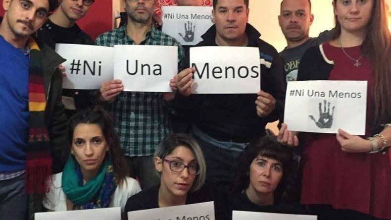 Ni Una Menos. Rozza estrenó en un contexto particular..