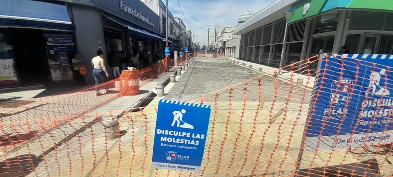 FALTA MENOS. La obra de la peatonal avanza a buen ritmo.
