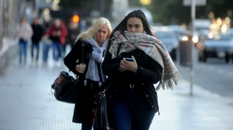 El Servicio Meteorológico Nacional anticipa una temperatura máxima de 15°C en Pilar y prevé una semana fresca, con mañanas por debajo de los 10°C.