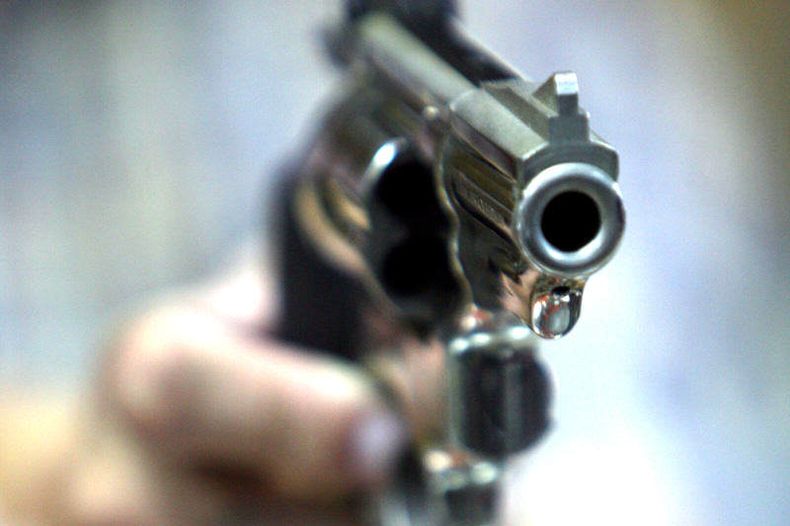 El hombre baleado permanece internado en el Hospital Central de Pilar.&nbsp;