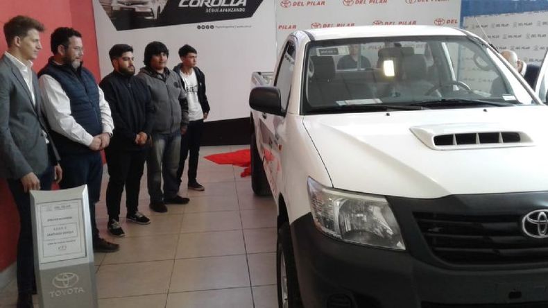La camioneta es un modelo no rodable, destinada a estudio..