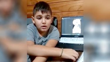 tiene 8 anos y busca a su perro con un emotivo video