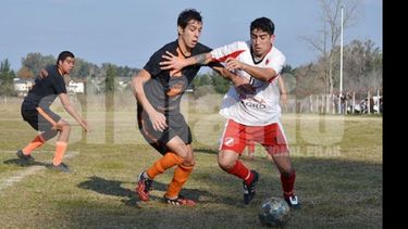 INCÓMODO. Manza complicó a los de arriba, mientras pelea por no descender..