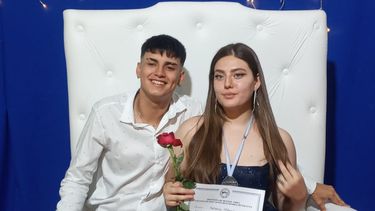 Tomás y Milagros Maidana, de 19 y 21 años, perdieron la vida en el incendio. También falleció Milagros Arenales, novia del joven, que estaba embarazada de cinco meses. Tomás y Milagros Maidana, de 19 y 21 años, perdieron la vida en el incendio. También falleció Milagros Arenales, novia del joven, que estaba embarazada de cinco meses.
