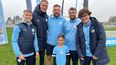 Benjamín Di Lorenzo junto a los entrenadores del Manchester City que lo observaron semanas atrás.&nbsp;