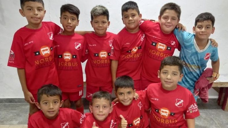 EQUIPO. La 2014 de Sportivo que ganó un partidazo ante Morón..
