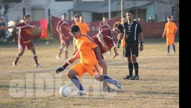 Unión de Del Viso va por su primera victoria ante Deportivo Villa Rosa..