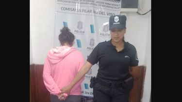 La mujer sería expareja de la víctima.