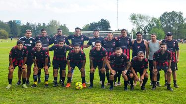 CAMPEONES. Pilar City coronó una brillante campaña en el Reducido.