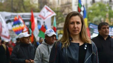 MOVILIZADA. Myriam Bregman volvió a apoyar a los trabajadores de ILVA.