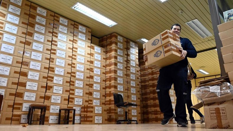 OTRA VEZ EN MARCHA. El cronograma electoral marca los tiempos de la elección.