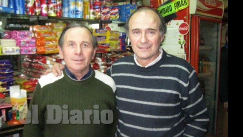 Richard y su hermano Cacho. “Mi mano derecha en El Molino“, dice el capitán..