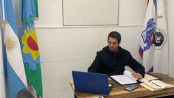 Tito se define como opositor constructivo.