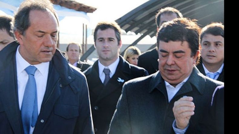 JURA. Achával estuvo en Ezeiza con Scioli y Granados..