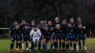 CAMPEÓN. Las Estrellas Azul se quedó con el Torneo Nocturno +35 de la SLAF.