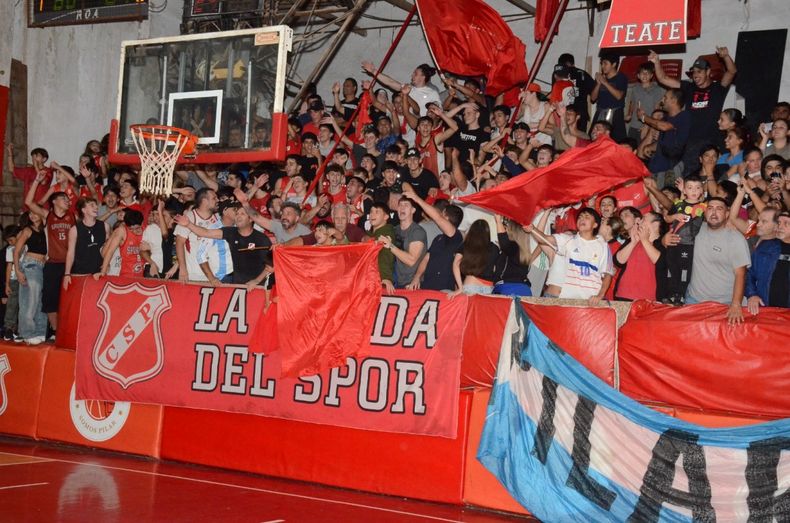El color de la Banda del Sport en La Caldera.