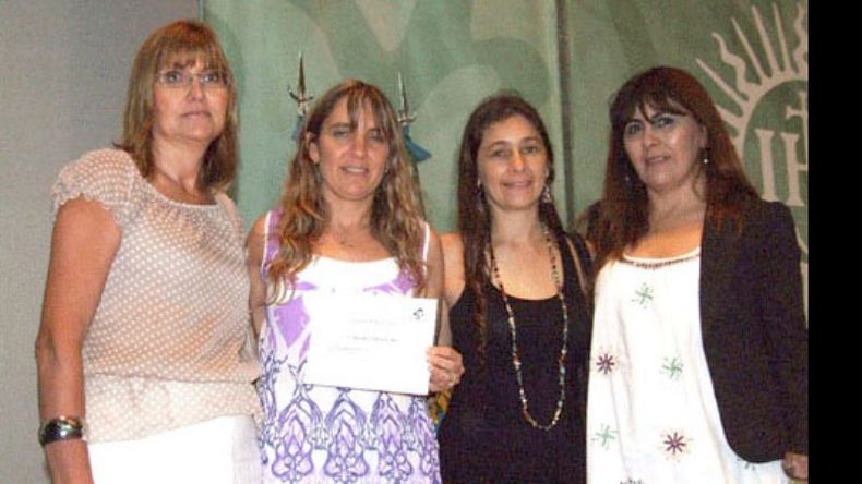 La docente ganadora viajará a los EE.UU..