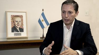 Fernando Gray, de Esteban Echeverría. .