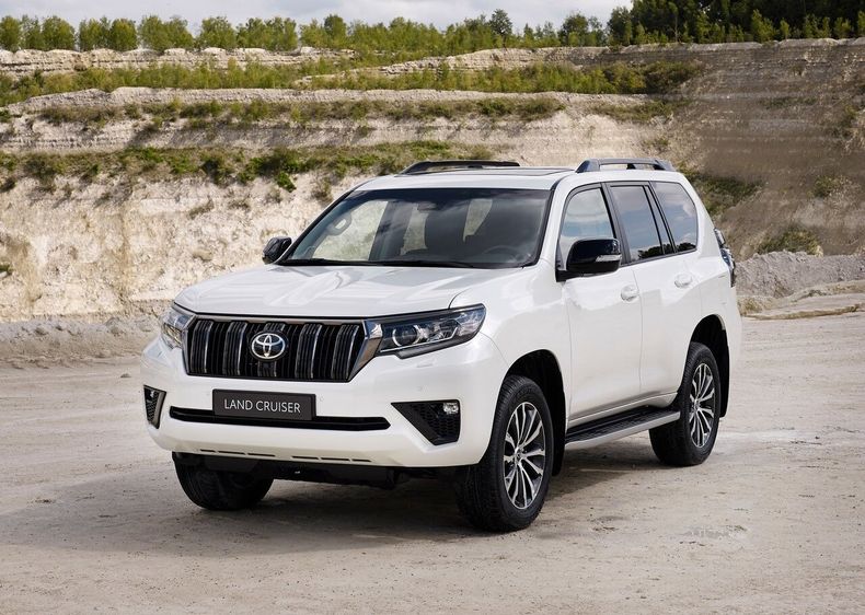 TOYOTA LAND CRUISER. Foto acelerando.com.ec..jpg