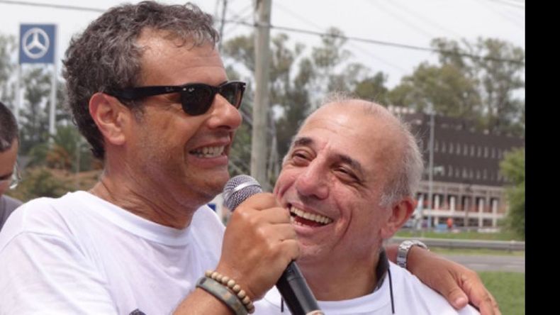 Ciliberto, conductor del evento, junto al padrino, Paluch..
