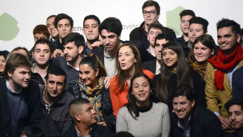 CHICOS. Vidal presentó la ley en la Casa de Gobierno..